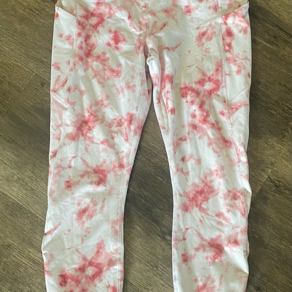 Fabletics  Oasis PureLuxe High-Waisted 7/8 Legging - Pink, White - L